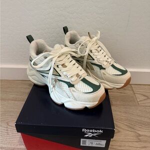 Reebok Chunky Cream and Dark Green Sneakers NEW WITH BOX